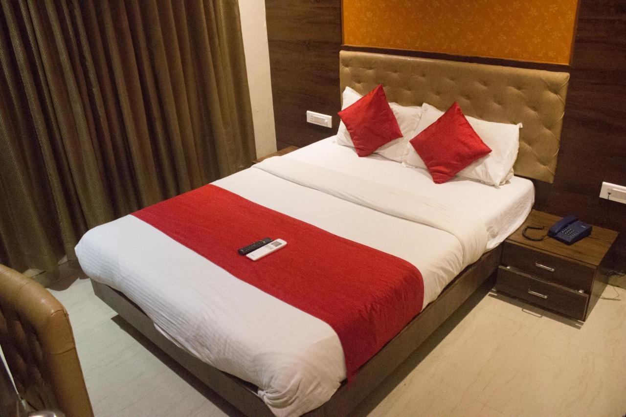 Highland Residency The Boutique Hotel Thane Exterior photo